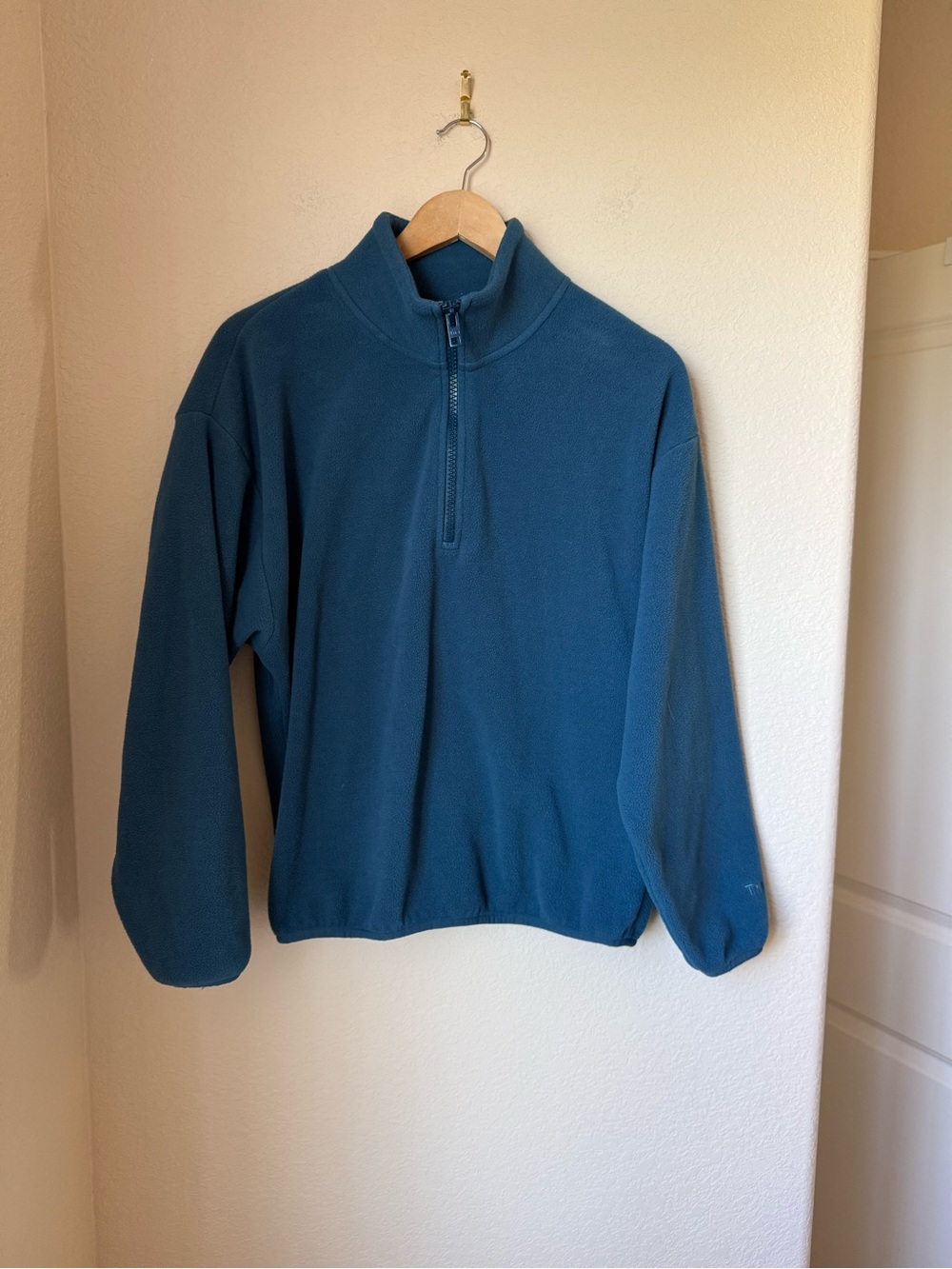 Aritzia Tna Polar 1/4 Zip Sweater Size 2XS
